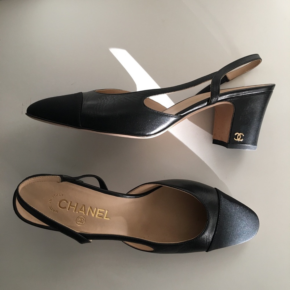 CHANEL Black Slingbacks